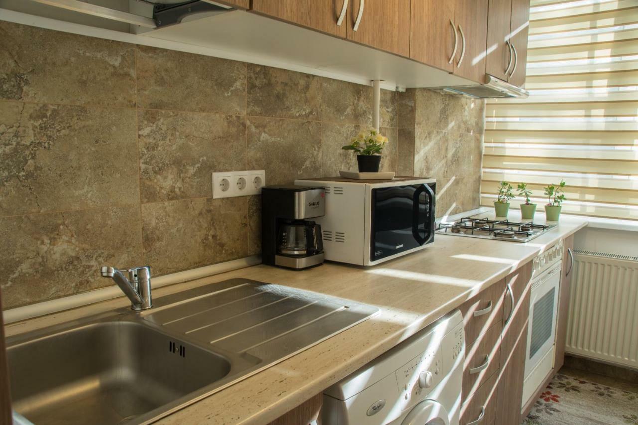Maxxy Apartments Бухарест Экстерьер фото