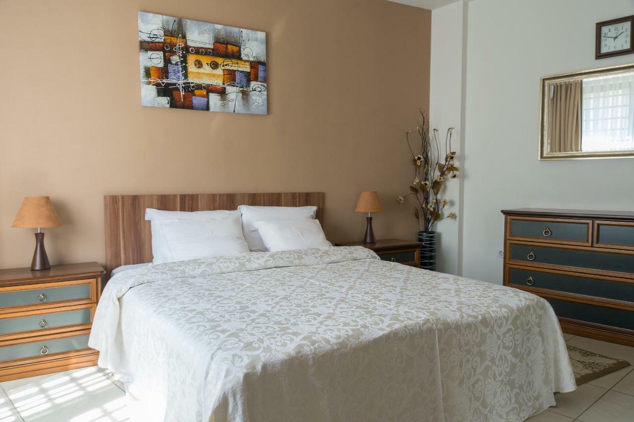 Maxxy Apartments Бухарест Экстерьер фото