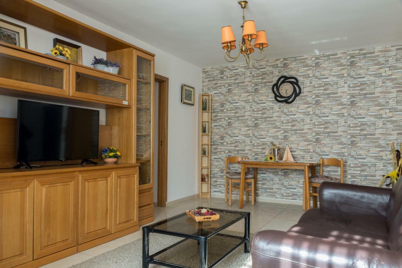 Maxxy Apartments Бухарест Экстерьер фото