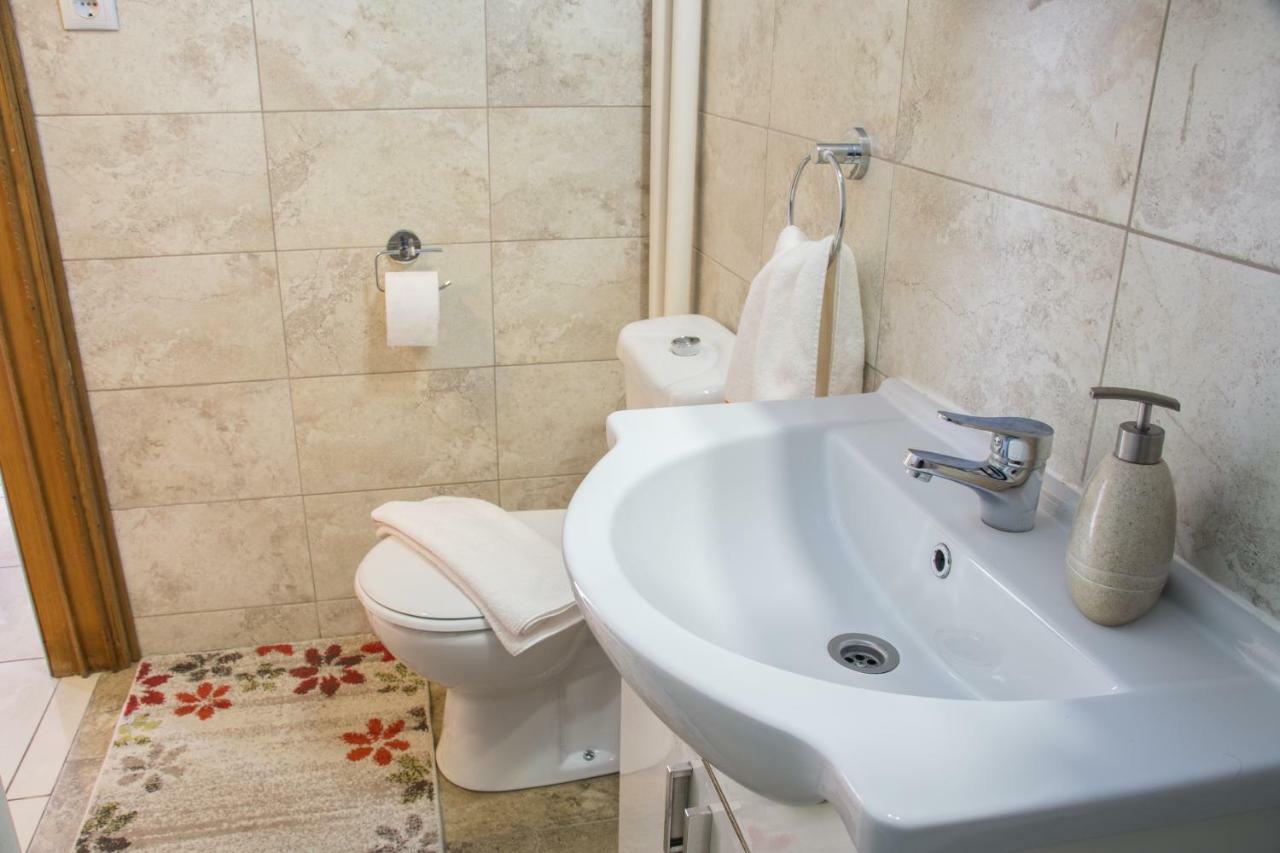 Maxxy Apartments Бухарест Экстерьер фото